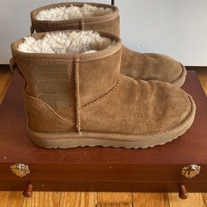 Ugg Low Boot